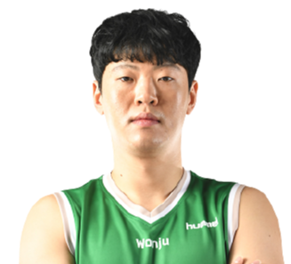 https://img.nba-zhibo.org/img/basketball/player/fb0abfefa6eb772de53067536b5b4b6f.png